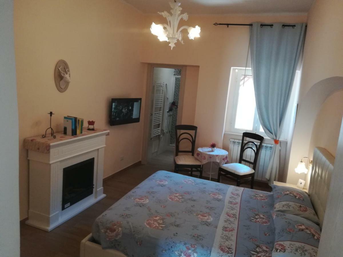 Affittacamere Silvagni 카세르타 외부 사진
